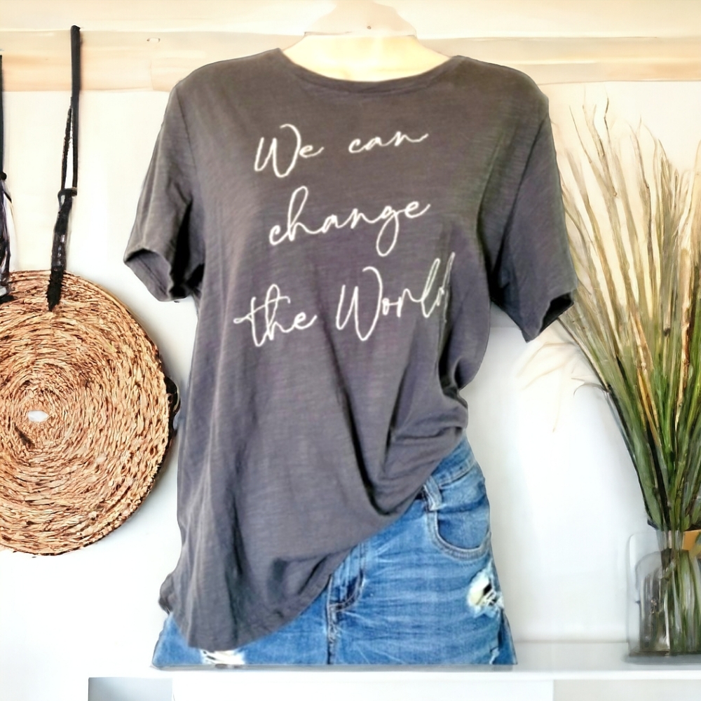 Bohemian Embroidered graphic tee change the world affirmation tee sz medium